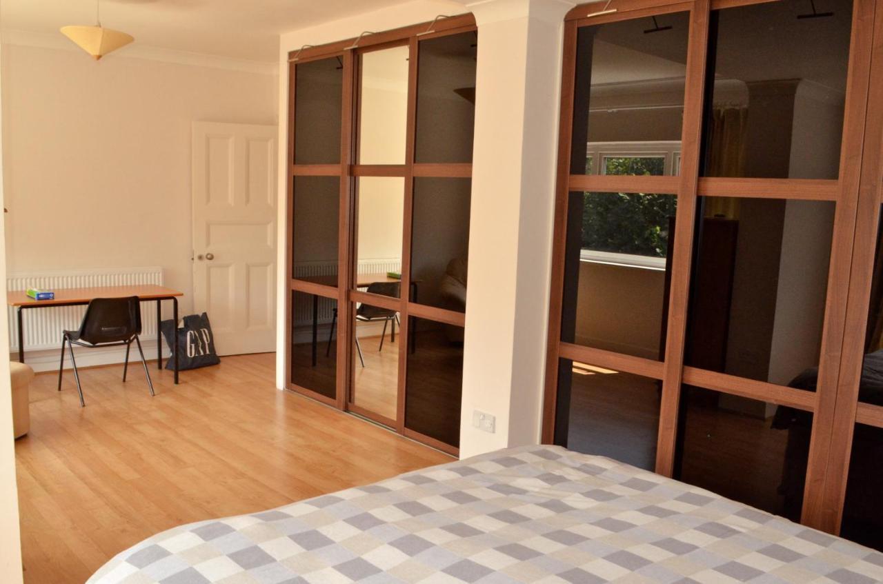 A Cozy House To Stay In Sunny Bournemouth Exteriör bild